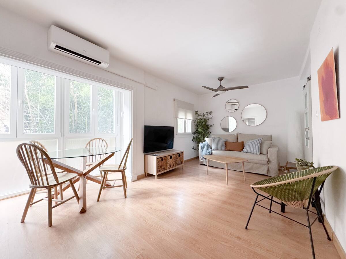 18fec470-99b2-4e09-9a0f-1b354950a67b